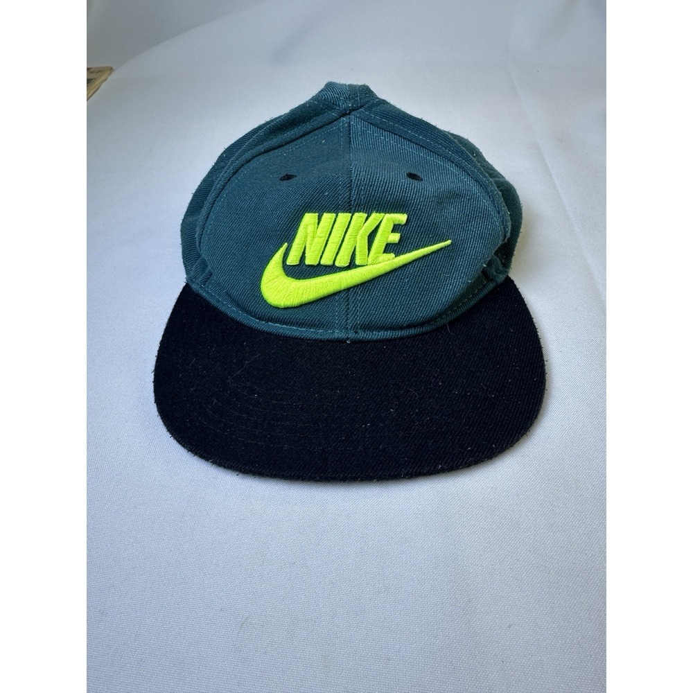 Vintage 90s Kids‎ Nike Spell Out Snapback Hat Cap Green Black Swoosh True 4-7